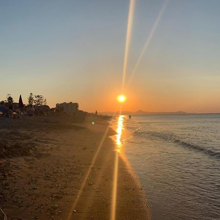 Holiday Beach Дения Экстерьер фото